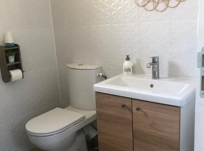 Charmante Maisonnette Avec Terrasse A 100m De La Langrune-sur-Mer